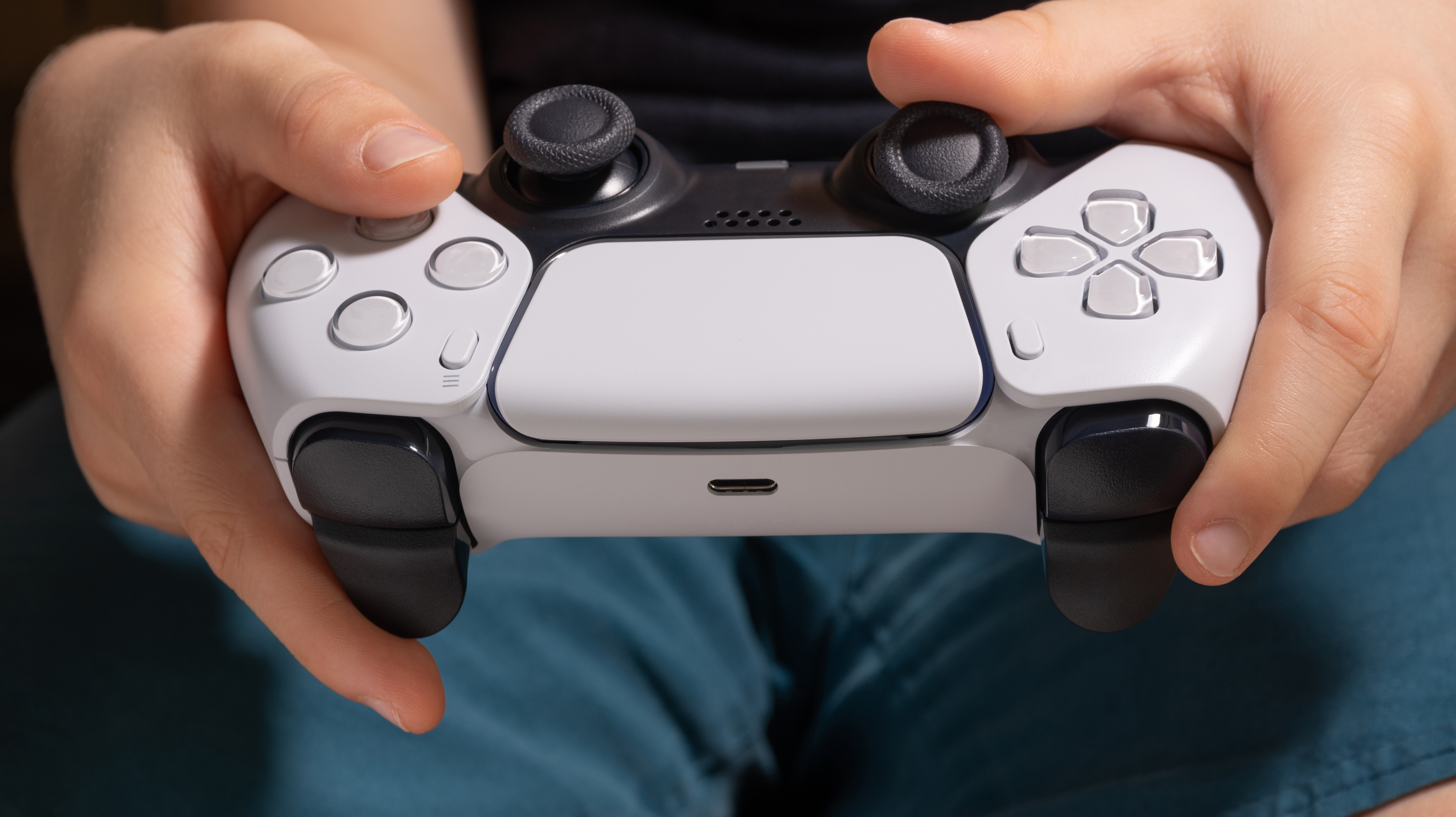 PS5 Dual Sense controller