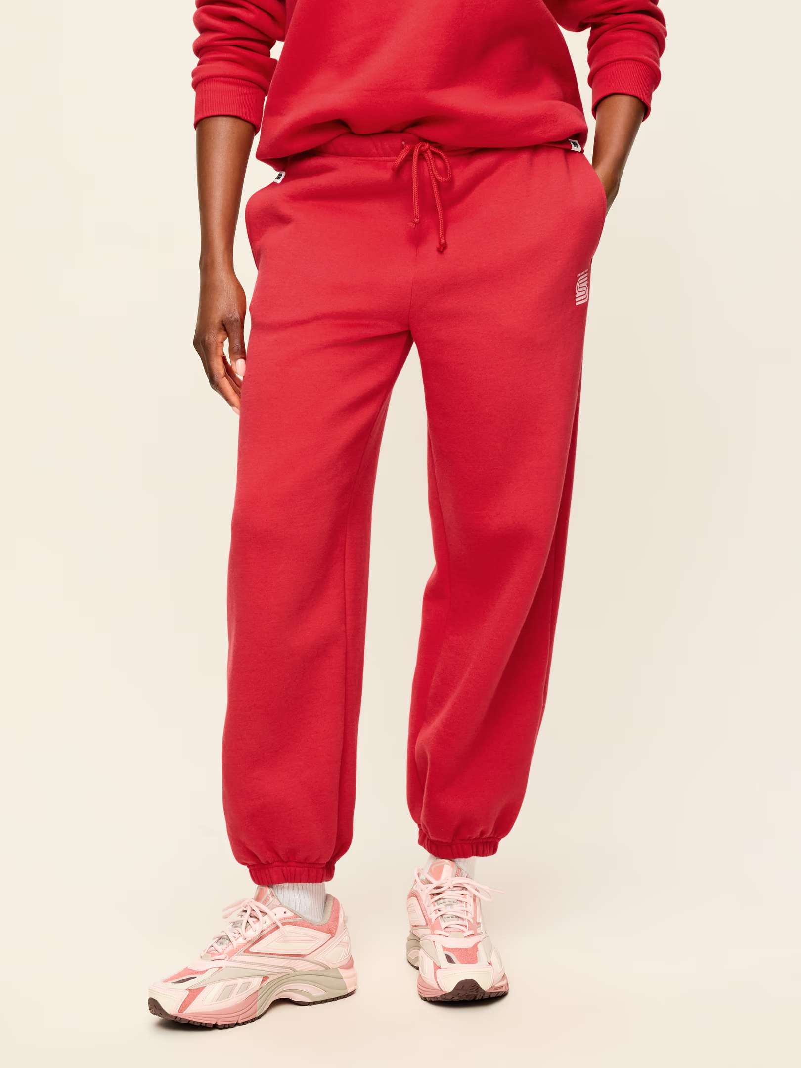 Old Navy, Mid-Rise Baseline Fleece Jogger Sweatpants