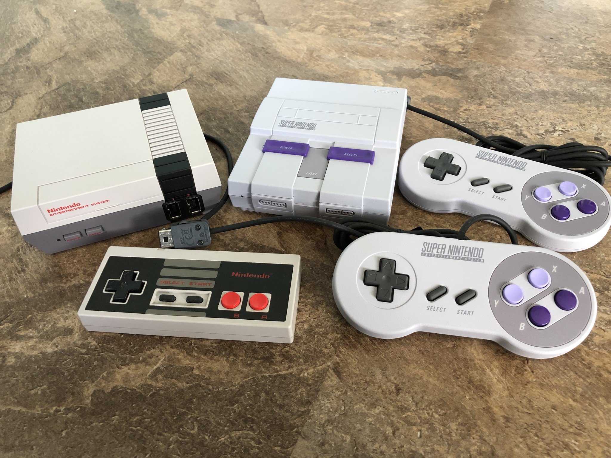 NES Classic Edition vs. SNES Edition: Which should you buy? | iMore