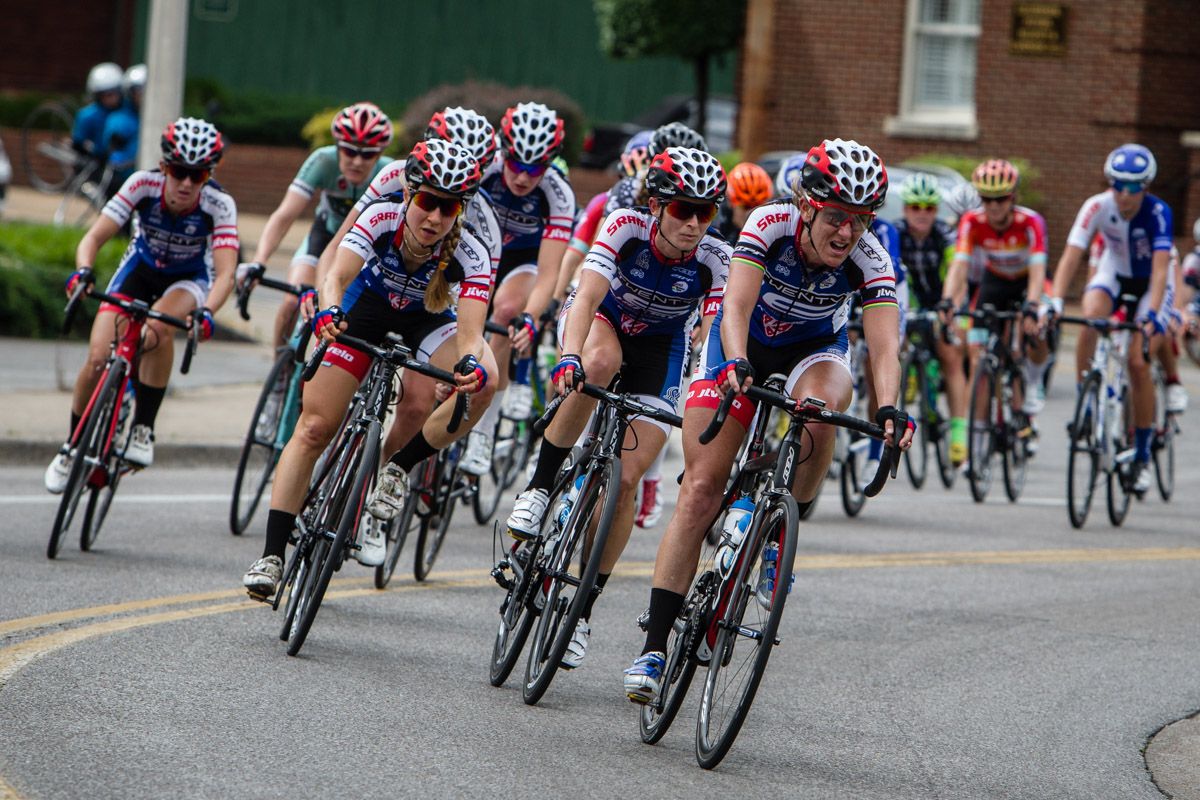 Twenty 16 comes to the front to get control of the race.