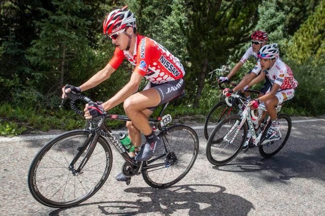 Matt Cooke (Jamis-Hagens Berman) spent a second day in the break.