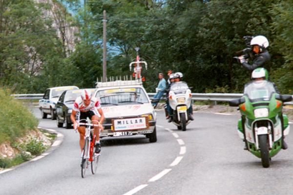 Robert Millar rides solo from Grenoble to Villard de Lans at the Tour de France in 1988.