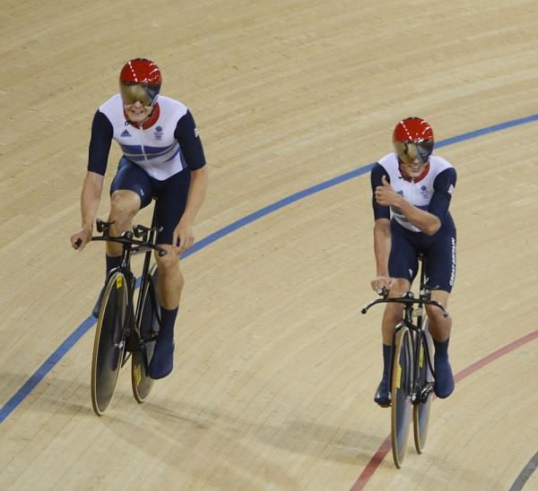 Great Britain retained their Olympic team pursuit title in London