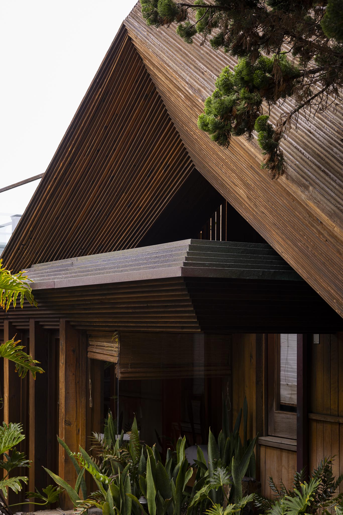 kravis residence by Kendrick Bangs Kellogg, an example of organic architecture