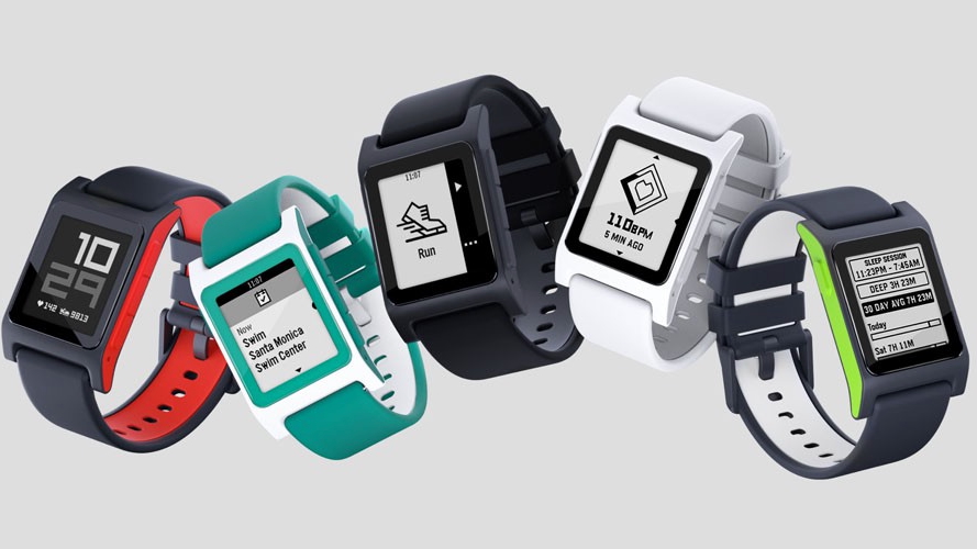 Hell yeah, they're bringing Pebble watches back