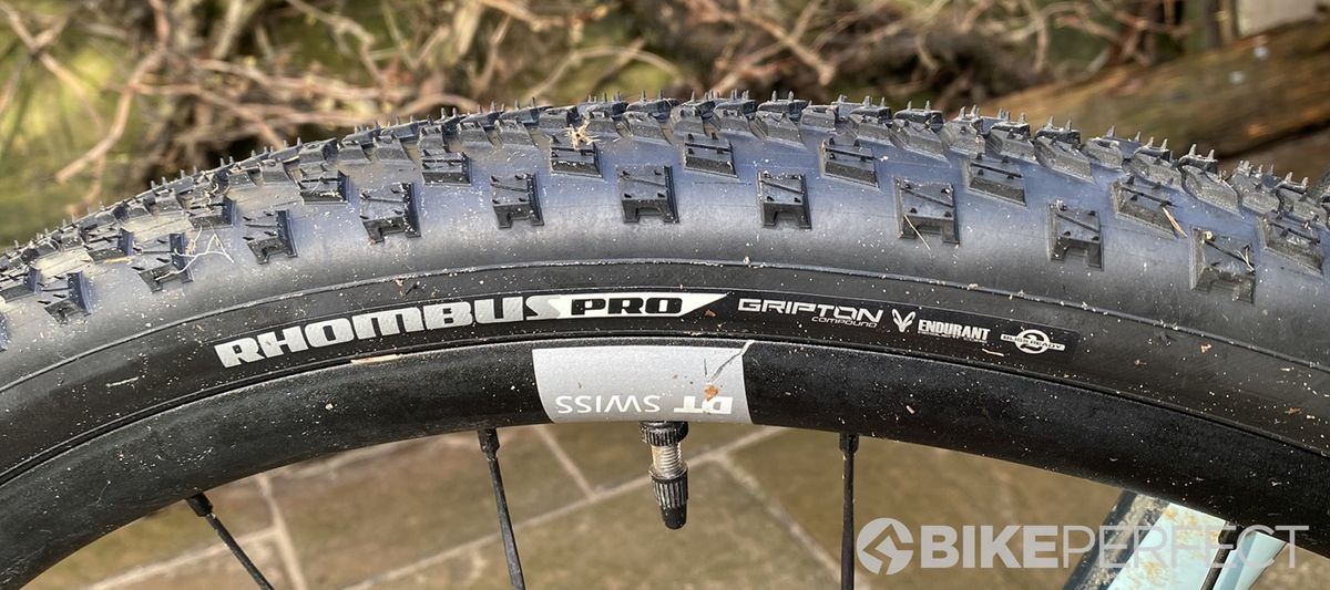 Specialized Rhombus Pro tire 