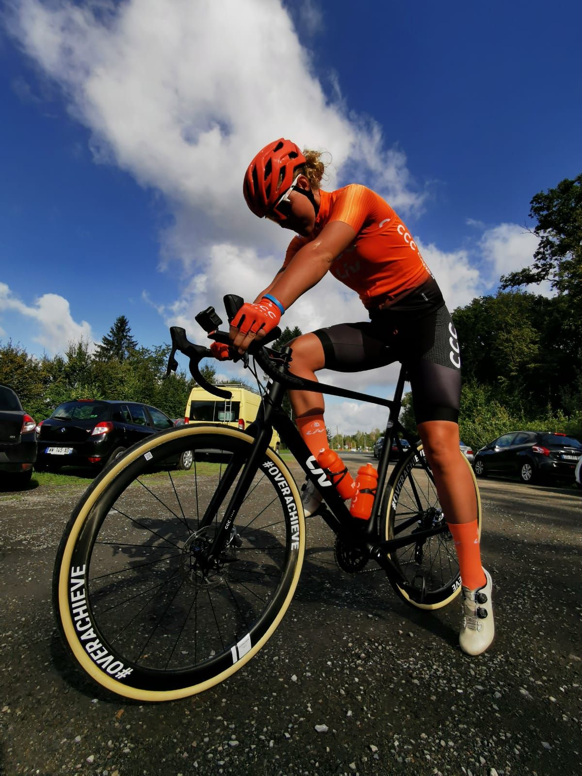 CCC-Liv preview the Trou&eacute;e d'Arenberg and Carrefour de l'Arbre sectors of pave ahead of inaugural women's Paris-Roubaix