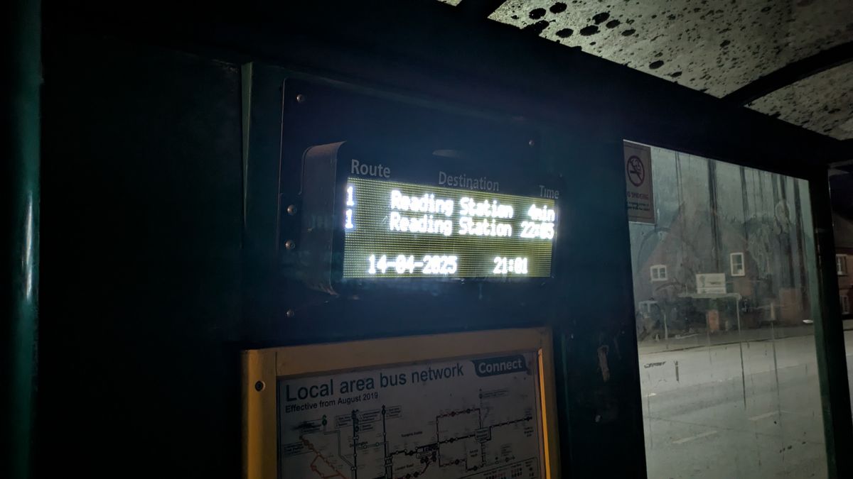 google pixel 9a vs google pixel 8a photo shootout - pixel 8a low light