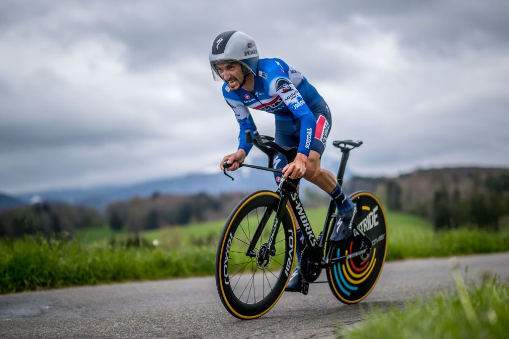 Team Soudal Quick-Step's french rider Julian Alaphilippe cycles during the third stage of the Tour of Romandy UCI cycling World tour, a 15.5 km time trial starting and finishing in Oron, western Switzerland, on April 26, 2024. (Photo by Fabrice COFFRINI / AFP)