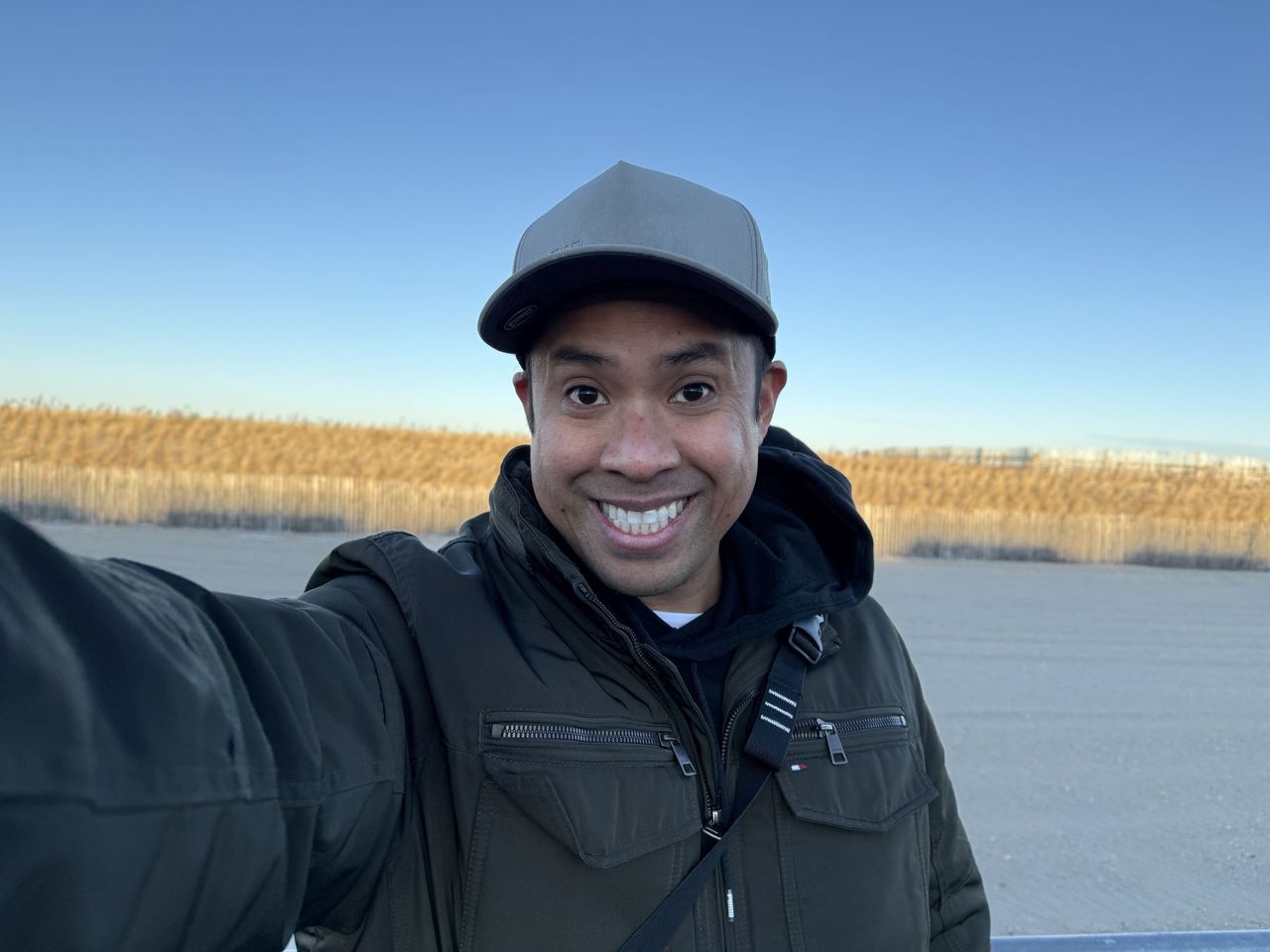 Apple iPhone 16 Pro Max portrait sample.