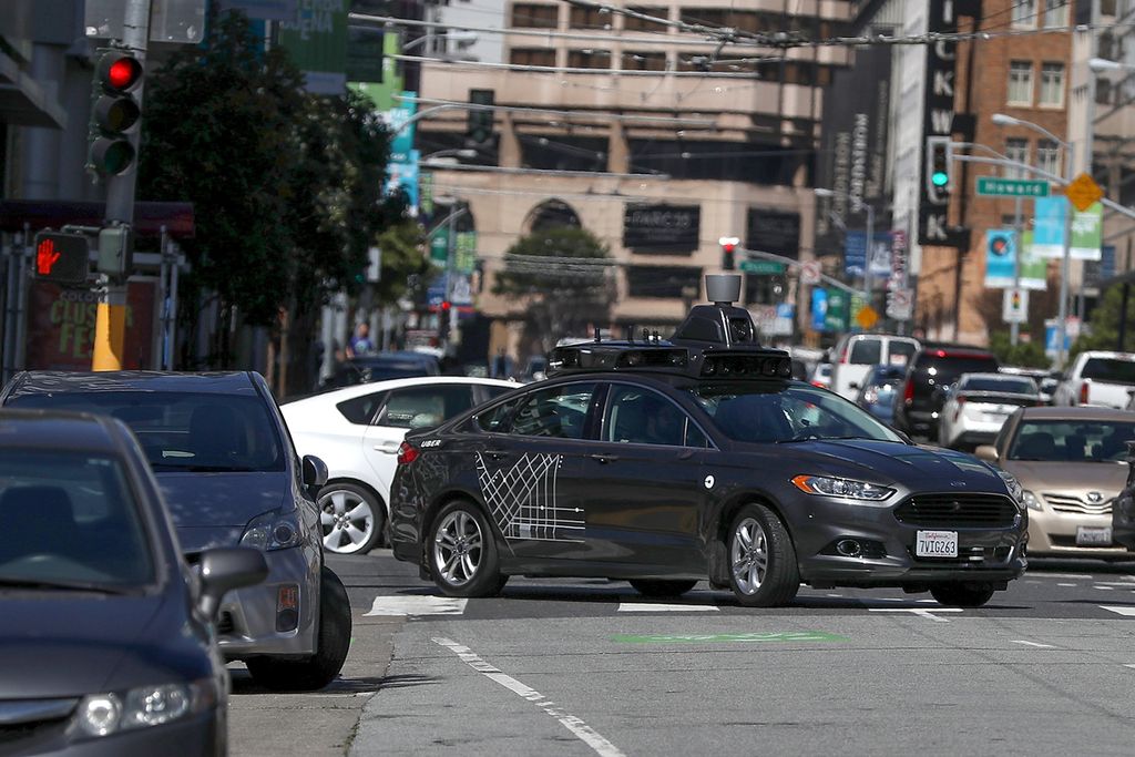 Self Driving Car Kills Pedestrian In Arizona Human Drivers Will Kill 6 000 This Year Live