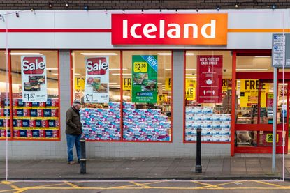 An Iceland store front