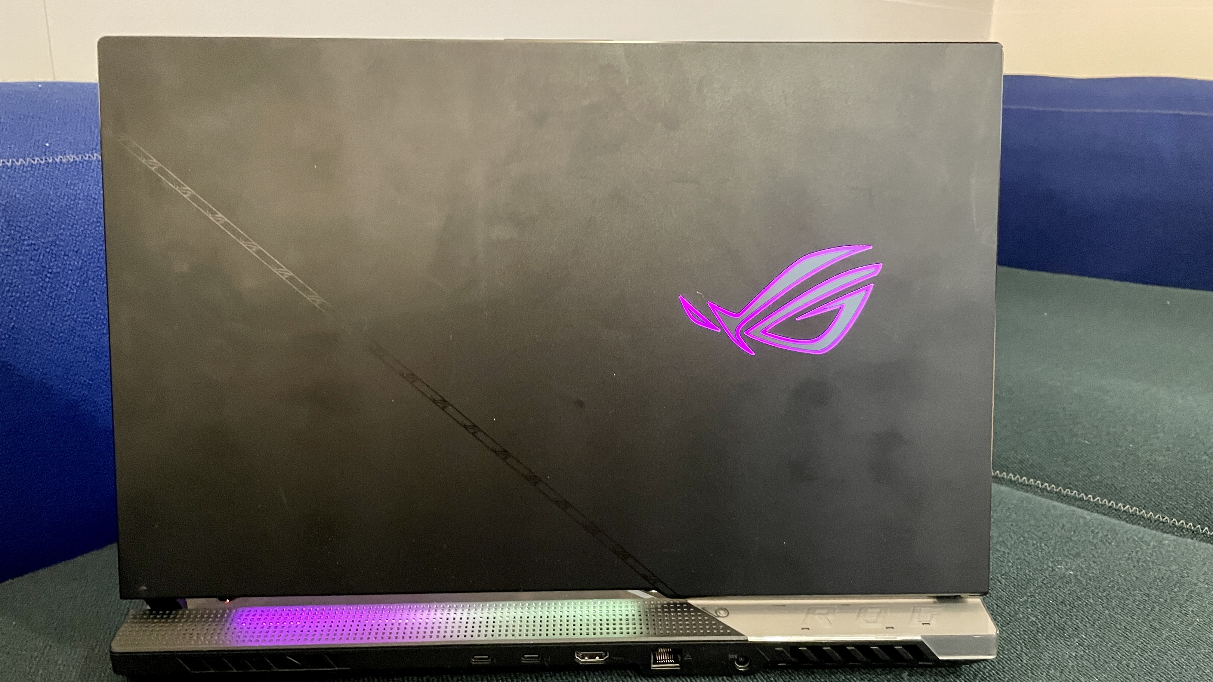Asus ROG Strix Scar 17 (2022) G733Z