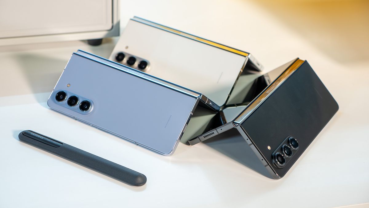 Samsung Galaxy Z Fold 5 hands-on: Flatlining