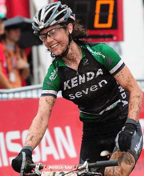 Mary McConneloug (Kenda-Seven-No Tubes) finishing fifth at the Bromont World Cup race