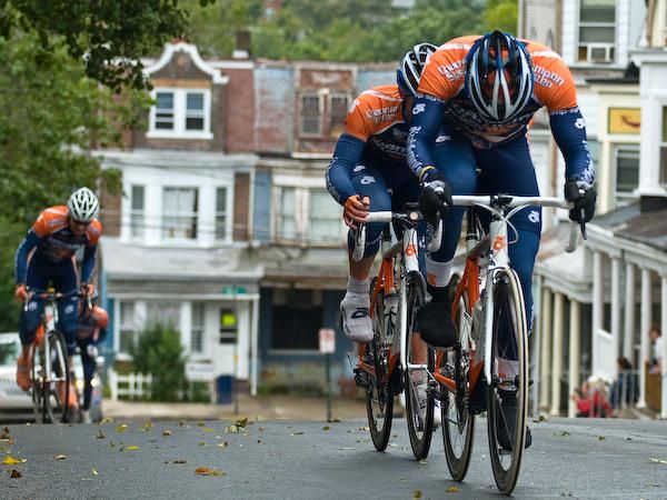 With the officials recording the third rider who crosses the line, Championship Systems pace created a dangerous split.