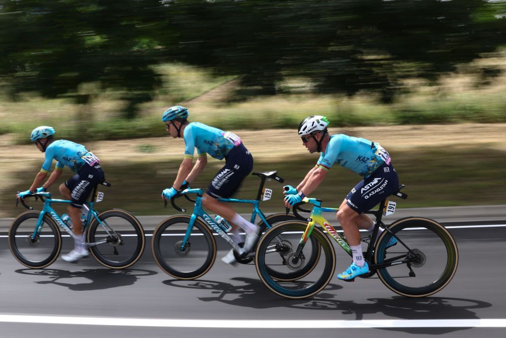 Tour de France: Mark Cavendish fought to avoid being time cut on stage 1 of the Tour de France