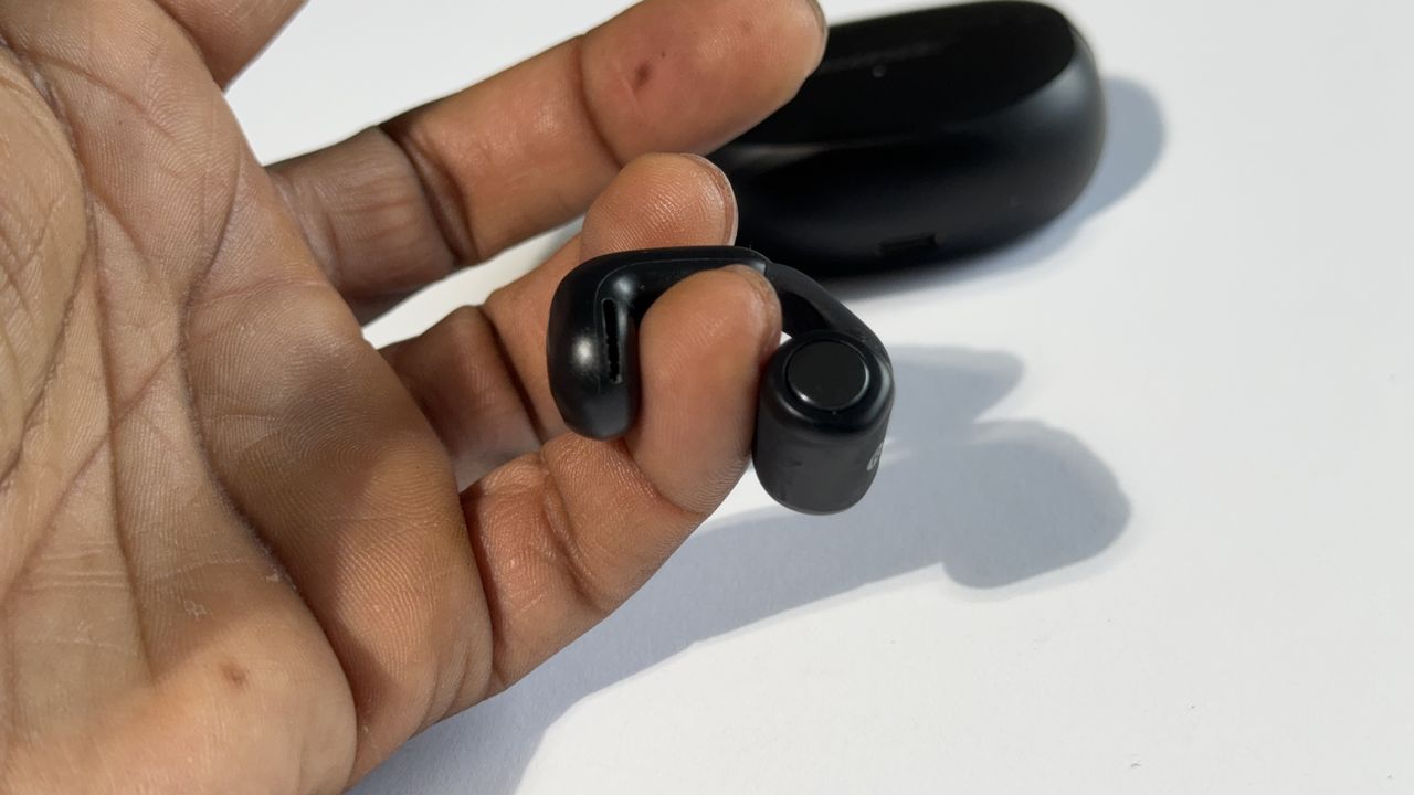 Here's your first look at the upcoming Samsung Galaxy open-ear earbuds
