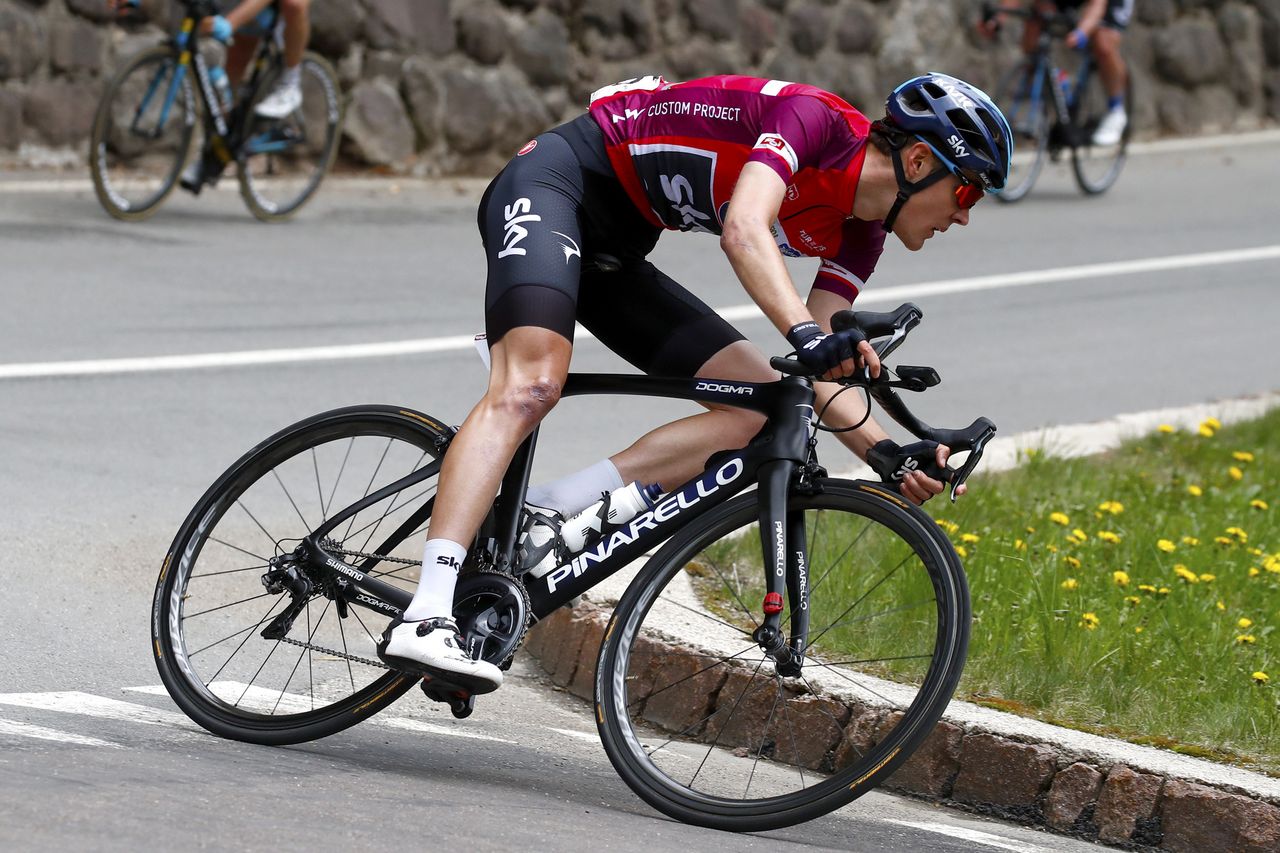 Race leader Sivakov on the downhill