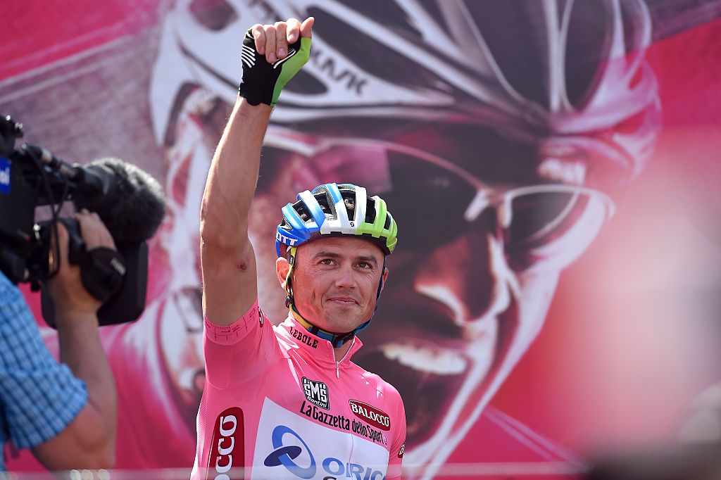 Simon Gerrans wore the maglia rosa in the Giro d'Italia