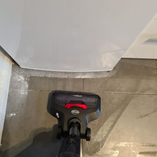 Cleaning tiled floors with the Ewbank HYDROH1 floor cleaner