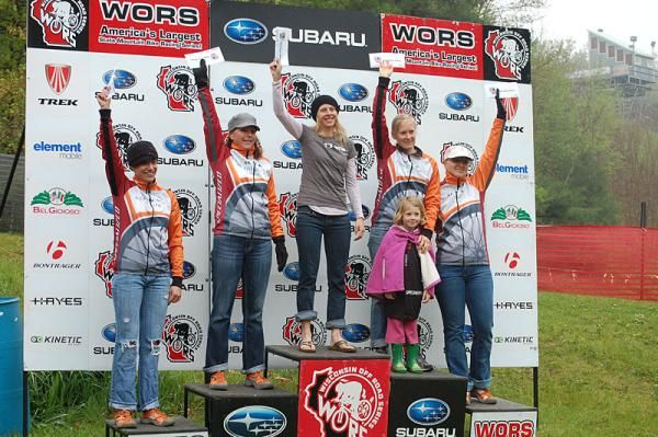 Abby Strigel (HoneyStinger / Bontrager) looks ready to defend her Series Overall Championship.