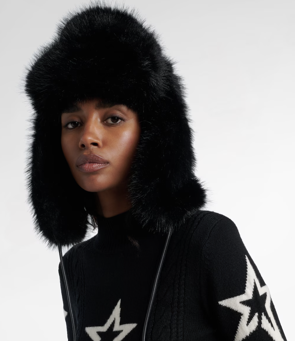 Perfect Moment, Faux fur hat