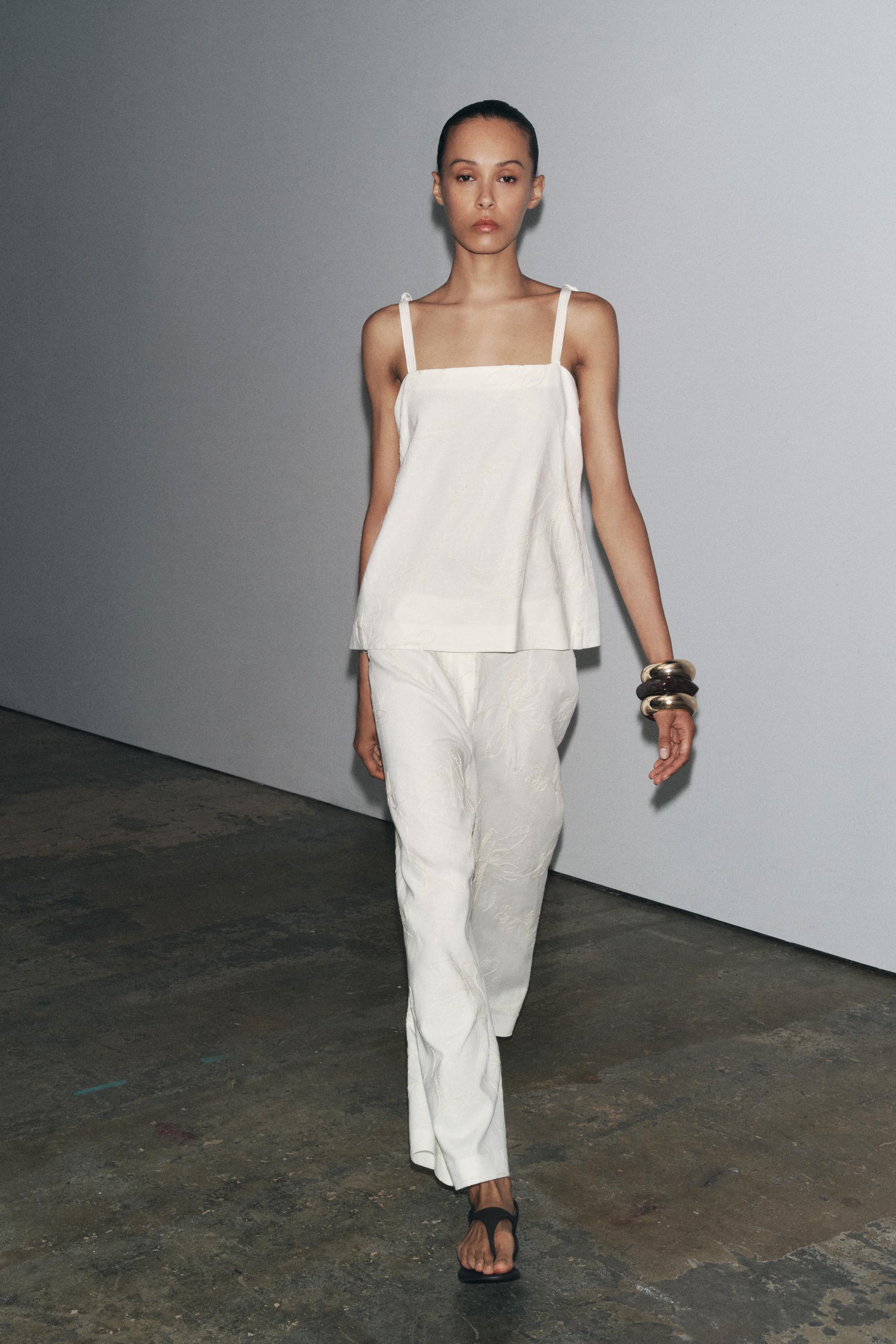ZW collects embroidered top