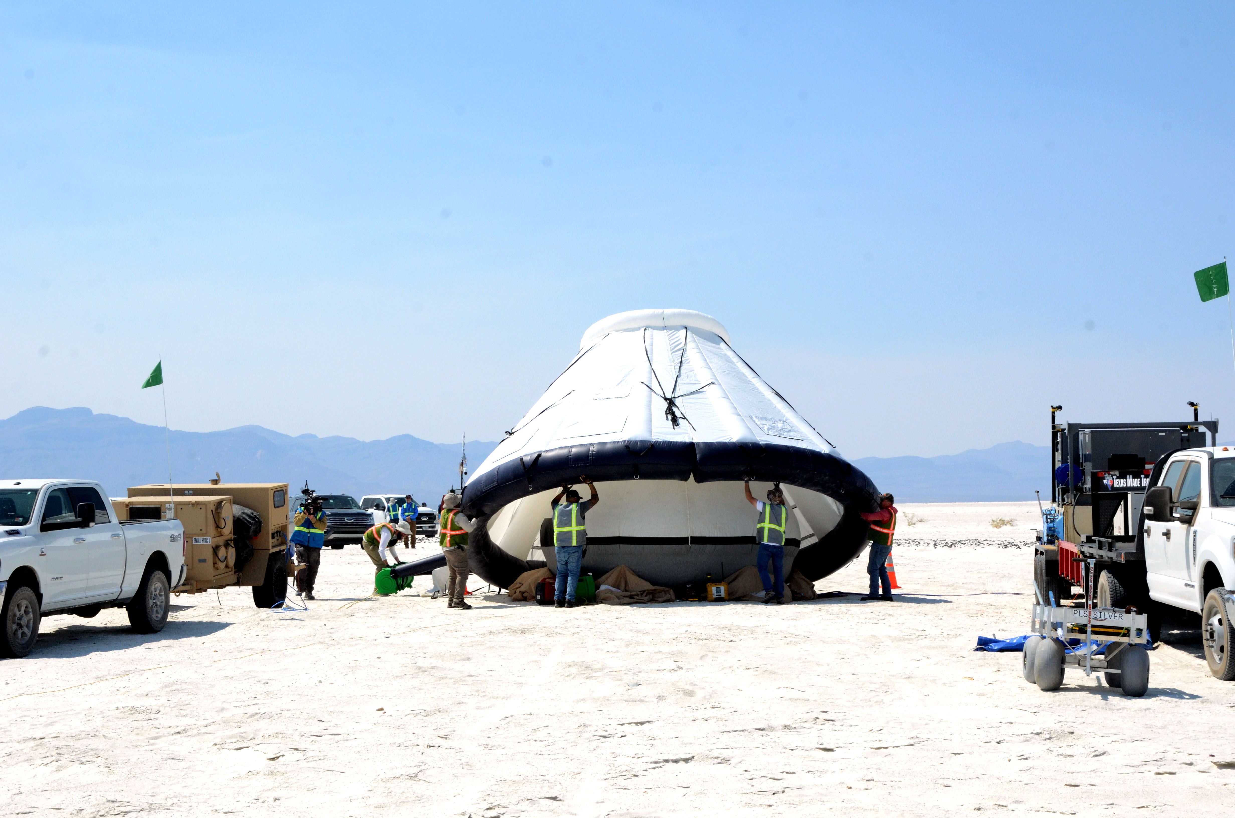 Another view of the OFT-2 landing and recovery dress rehearsal at White Sands Missile Range on May 18, 2022.