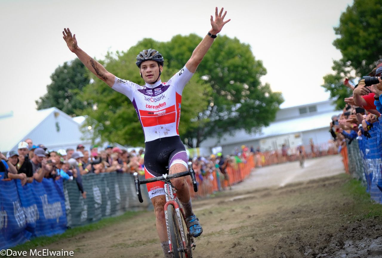 David Van Der Poel (Beobankcorendon) rode a smart race and won with a late effort.