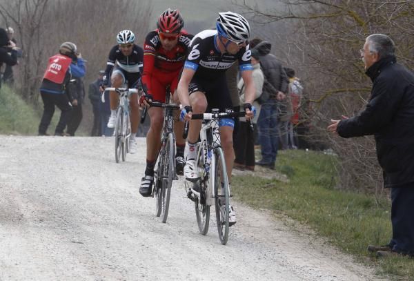 Alessandro Ballan (BMC) and Fabian Cancellara (Leopard Trek) were watching every move.