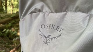 Osprey Hikelite 26: Opsrey logo