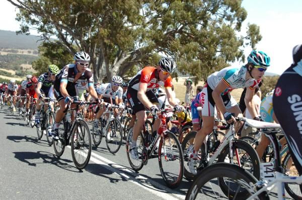 Brett Lancaster (Garmin - Cervelo) and Gregory Rast (RadioShack) climb Checker Hill.