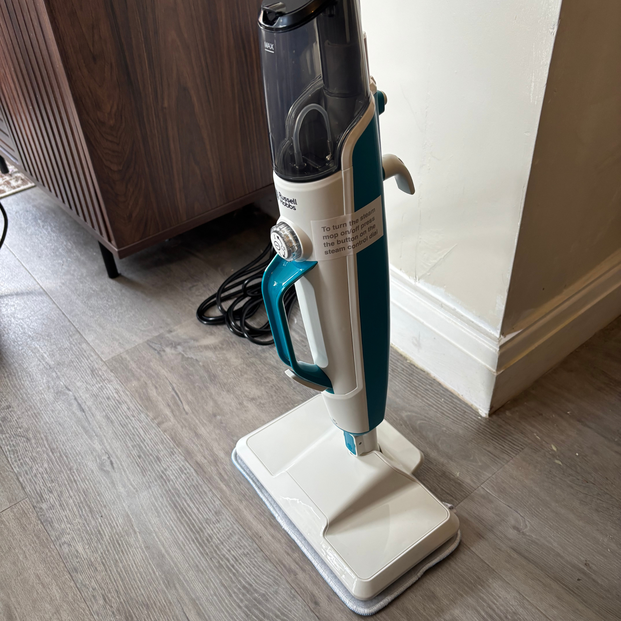 Russell Hobbs Multifunctional 12-in-1 Steam Mop unboxing