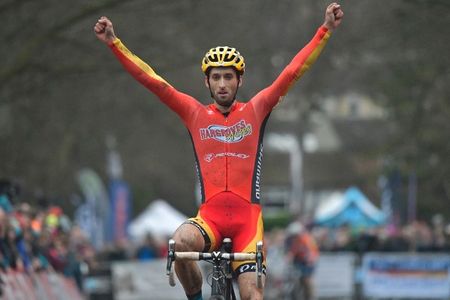 Ian Field celebrates his fifth British cyclo-cross title