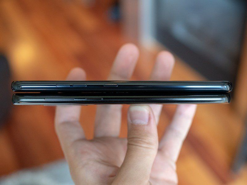 LG V40 vs. Samsung Galaxy S9+