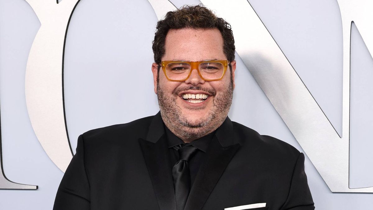 Josh Gad