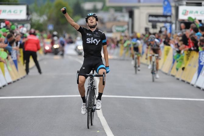 Mikel Nieve (Team Sky) wins stage 8