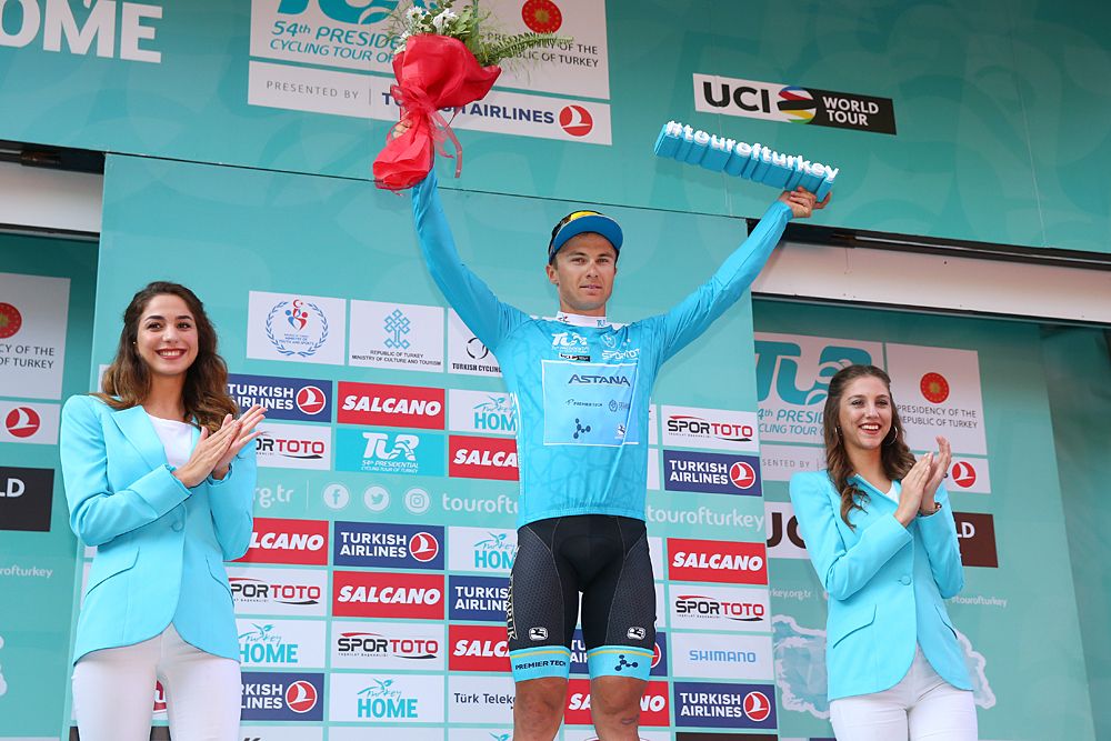 Alexey Lutsenko (Astana) wins stage 4 at Tour of Turkey and moves into overall leader's jersey