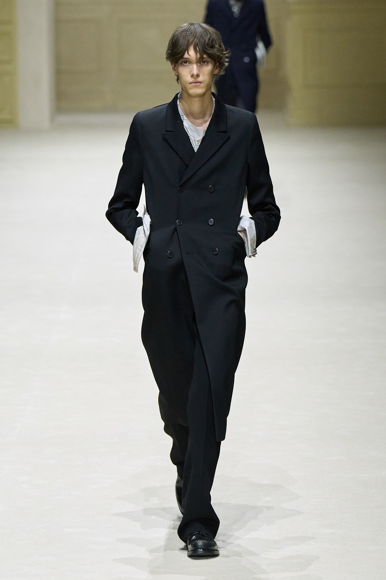 best looks from prada's fall 2026 menswear collection.