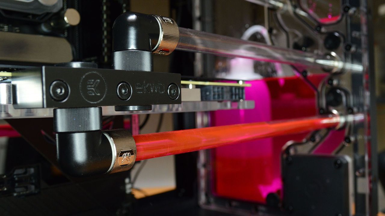 Filling a custom-loop PC with fluid