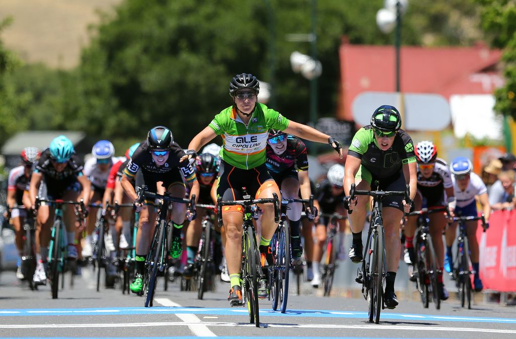 Chloe Hosking (Ale Cipollini) begins her victory celebrations