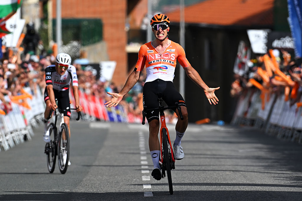 Axel Laurance of INEOS Grenadiers (R) celebrates at finish line as stage winner ahead of Igor Arrieta of UAE Team Emirates - XRG on Itzulia Basque Country 2026, Stage 3. (Photo by Tim de Waele/Getty Images)