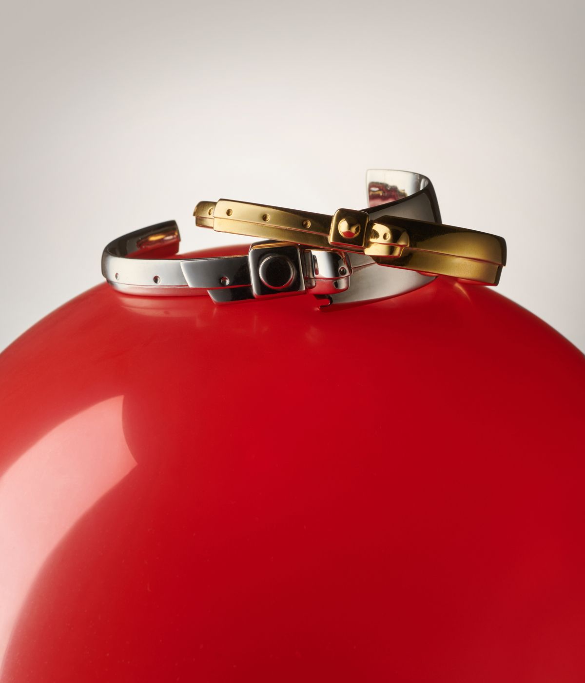 gold and silver jewellery