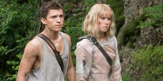Tom Holland and Daisy Ridley on set of Chaos Walking as Todd and Viola