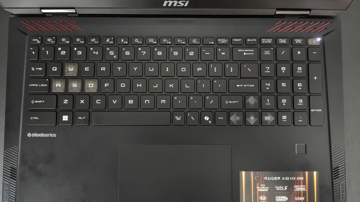 MSI Raider A18 HX
