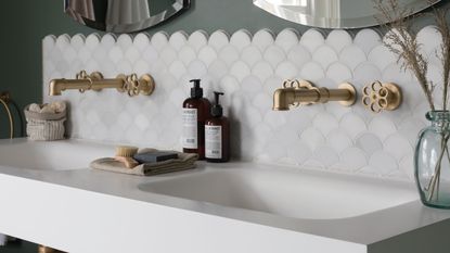 How to clean grout – for perfect tile lines