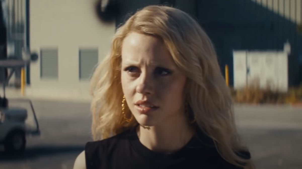 Mia Goth in MaXXXine