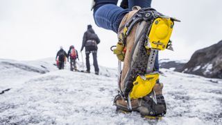 what are crampons: anti balling