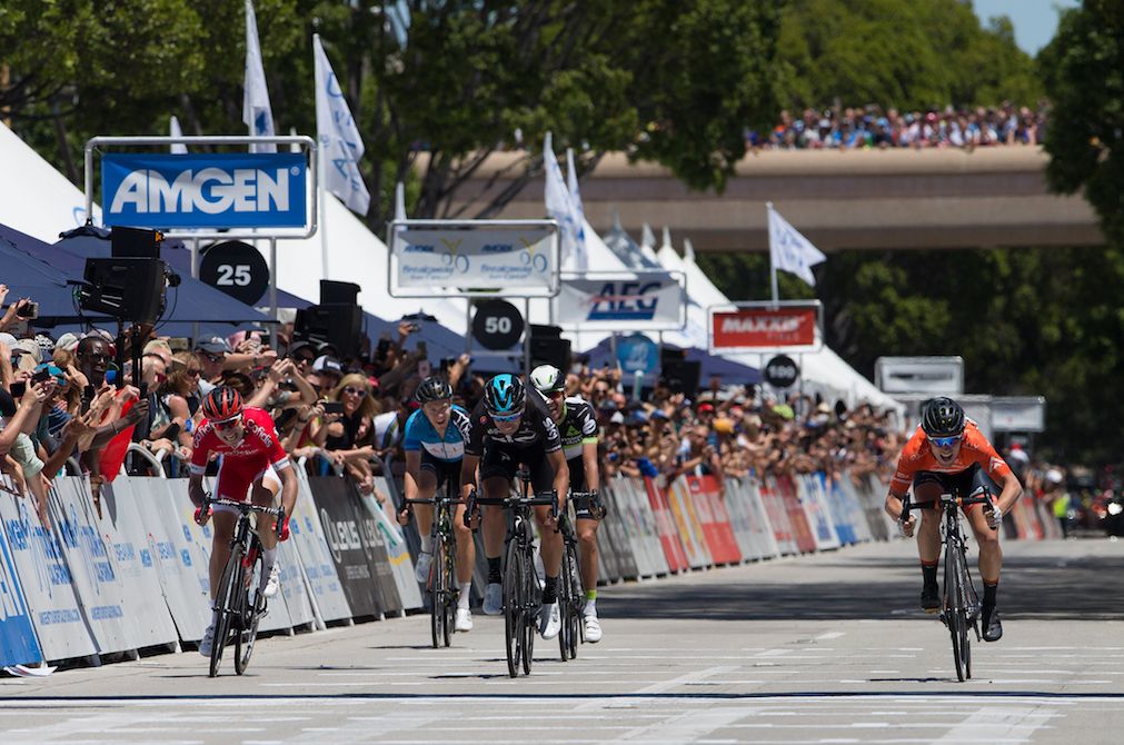 The final sprint into Pasadena on stage 7 of the Tour of California